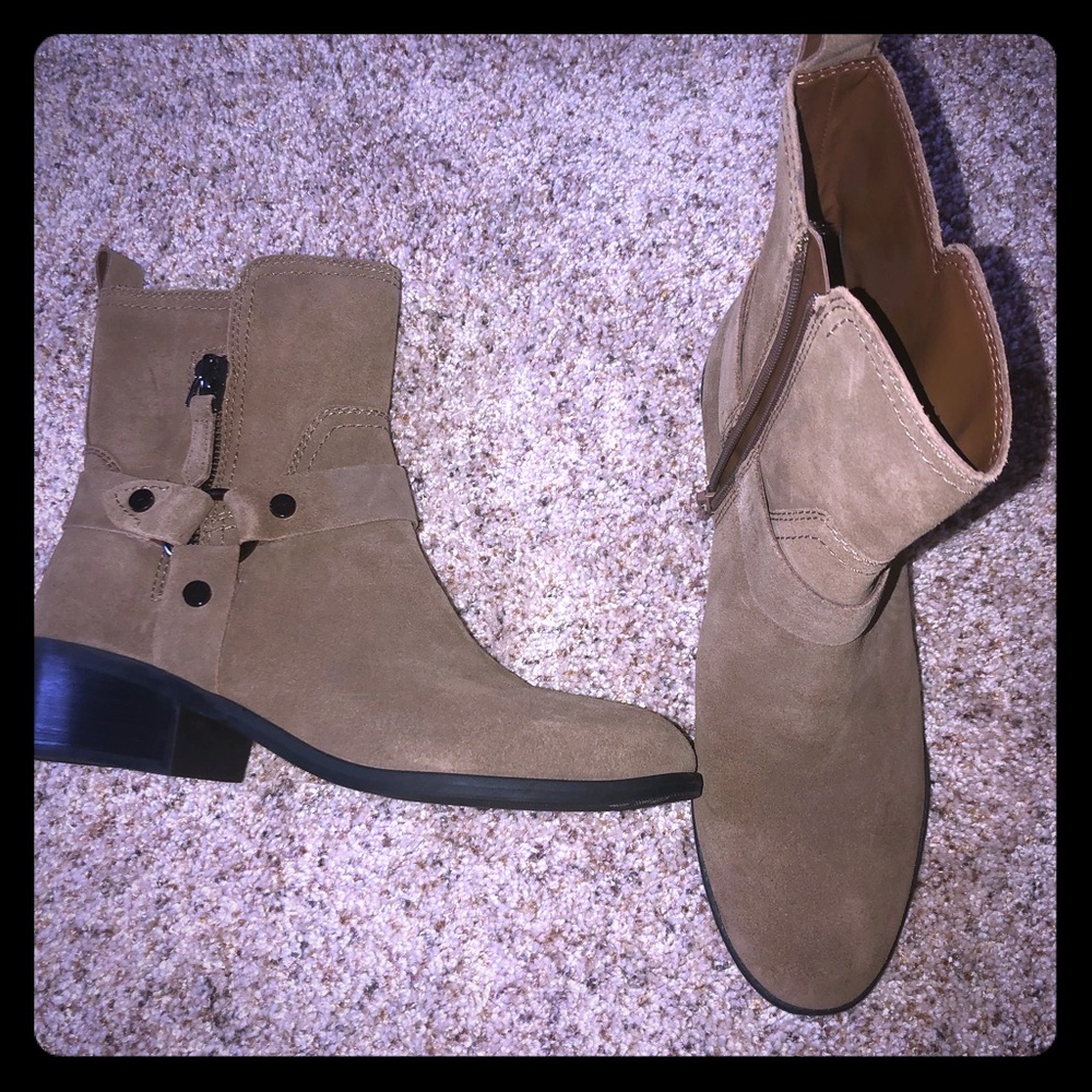 Marc Fisher suede boots